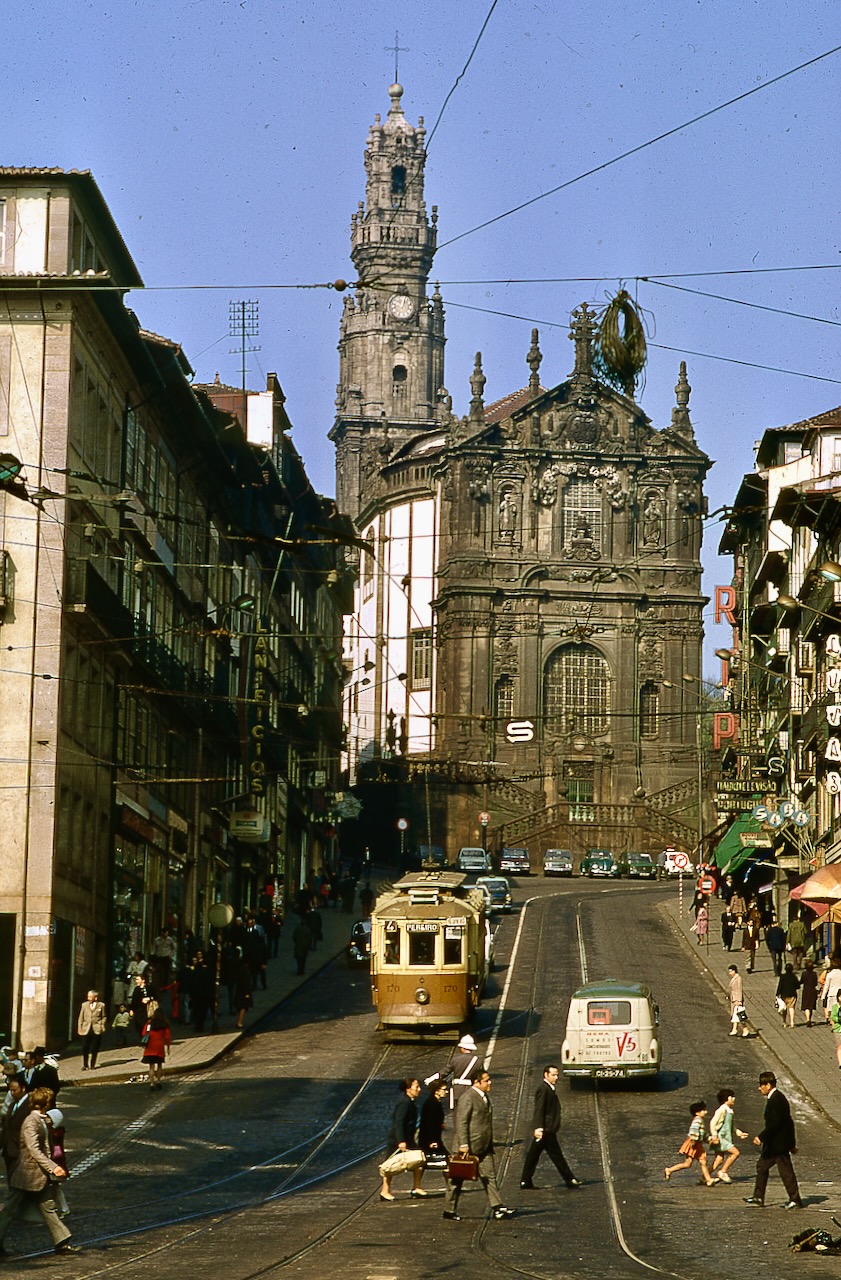 The Porto Electric Tram Network, the STCP years since 1946